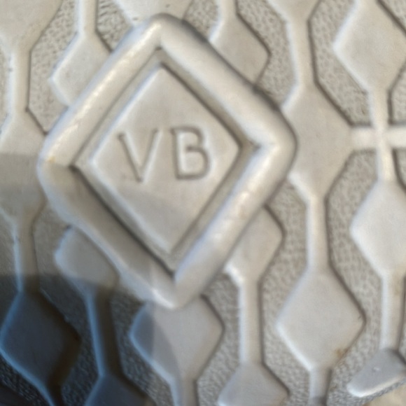 Vera Bradley floral slip on sneakers - Picture 6 of 6